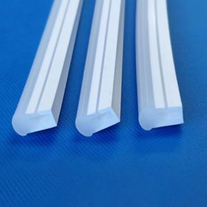 Tube en silicone personnalisable résistant au vieillissement, transparent, flexible, pour bande LED, étanche, moulage, découpe, traitement, tailles sur mesure - Product Image 1