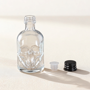 Commercio all'ingrosso 50ml forma di teschio piccola bottiglia di <span class=keywords><strong>Whisky</strong></span> campione di vetro bottiglia di vino con coperchi - Product Image 2