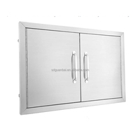 Pintu Akses Kabinet Dapur Luar Ruangan Promosi Guanbai dari Baja Tahan Karat dengan Panel Pintu Kayu Solid untuk BBQ dan Ukuran yang Dapat Disesuaikan.