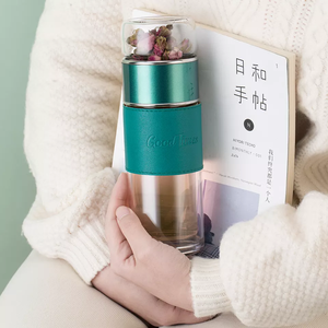 <span class=keywords><strong>Bouteille</strong></span> d'eau en verre <span class=keywords><strong>à</strong></span> double paroi en borosilicate personnalisée SARTLII de 400 ml avec filtre séparateur et <span class=keywords><strong>infuseur</strong></span> <span class=keywords><strong>à</strong></span> <span class=keywords><strong>thé</strong></span> en acier inoxydable 304 - Product Image 5