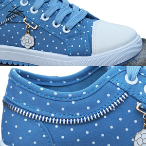 Nuevas zapatillas deportivas casuales para <span class=keywords><strong>mujer</strong></span>, de lona azul con lunares, transpirables, con cordones y suela de PVC. - Product Image 5