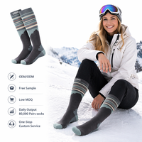 Chaussettes de ski hautes personnalisées avec logo, en laine mérinos thermique, pour snowboard, rembourrées, pour sports d'hiver, pour hommes et femmes, activités de plein air