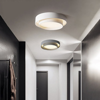 Plafonnier LED moderne à 3 anneaux en fer et acrylique avec diffuseur givré à trois couleurs changeantes, montage encastré pour chambre à coucher et salon