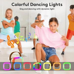 Nueva Máquina de Karaoke Portátil K12 con 1-2 Micrófonos Inalámbricos, Altavoz HiFi para Cantar en Familia, Regalo para Niños, Hecha de Plástico - Product Image 2