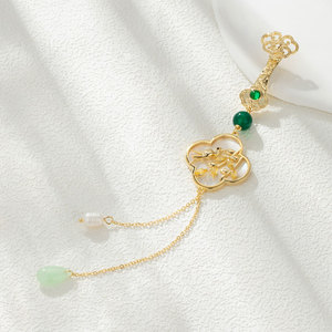 Muyu Traditional Chinese Style Brooch With Seashell Flower Leaf Design Imitation Jade Pearl Tassel For Women Party Wear - Product Image 2