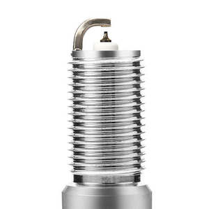 شمعات إشعال NGK أصلية بالجملة، مبيعات ساخنة عالية الجودة، 5476 ILTR5D OEM 12620540 CYFS-12Y-PC 3474 لسيارات ألفا روميو/كاديلاك/فورد - Product Image 4