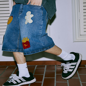 Pantalones vaqueros con parche bordado de chenilla de dibujos animados de alta calidad de fábrica para hombre, pantalones cortos de verano estampados para mí - Product Image 3