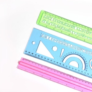 Regla Recta de Plástico Transparente de 12 Pulgadas en Oferta, Juego de Plantillas de Alfabeto de Colores Surtidos - Product Image 3