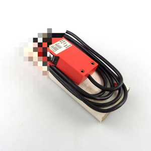 Sensor fotoeléctrico retrorreflectante RK 80/7 50000477 Embalaje original Nuevo Original Stock listo Automatización industrial PLC Ded - Product Image 1