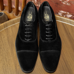Chaussures habillées pour hommes en daim synthétique noir à bout pointu, lacées, avec semelle en caoutchouc, pour le bureau et les occasions professionnelles - Product Image 4