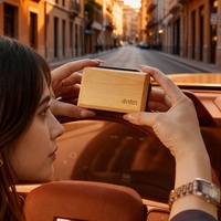 Diffuseur d'huiles essentielles magnétique en bois de luxe pour pare-soleil de voiture, avec clip, logo personnalisé, aromathérapie automobile