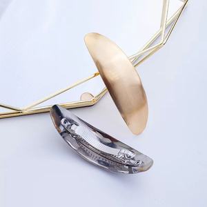 Vente en gros de pinces à <span class=keywords><strong>cheveux</strong></span> classiques pour femmes, grandes, ovales, courbes, dorées, en métal, barrettes françaises vierges pour <span class=keywords><strong>cheveux</strong></span> épais - Product Image 5