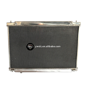 Radiateur de réservoir d'eau tout en aluminium pour système de refroidissement de pièces automobiles, personnalisable en usine, pour <span class=keywords><strong>Nissan</strong></span> GTR/<span class=keywords><strong>GT</strong></span>-R R35 VR38DETT 3.8L - Product Image 3