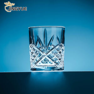 Ensemble 5 carafe en verre triangulaire transparente de 750ml coupe irlandaise 4 verres à <span class=keywords><strong>whisky</strong></span> à l'ancienne pour liqueur <span class=keywords><strong>Scotch</strong></span> boîte-cadeau incluse - Product Image 6