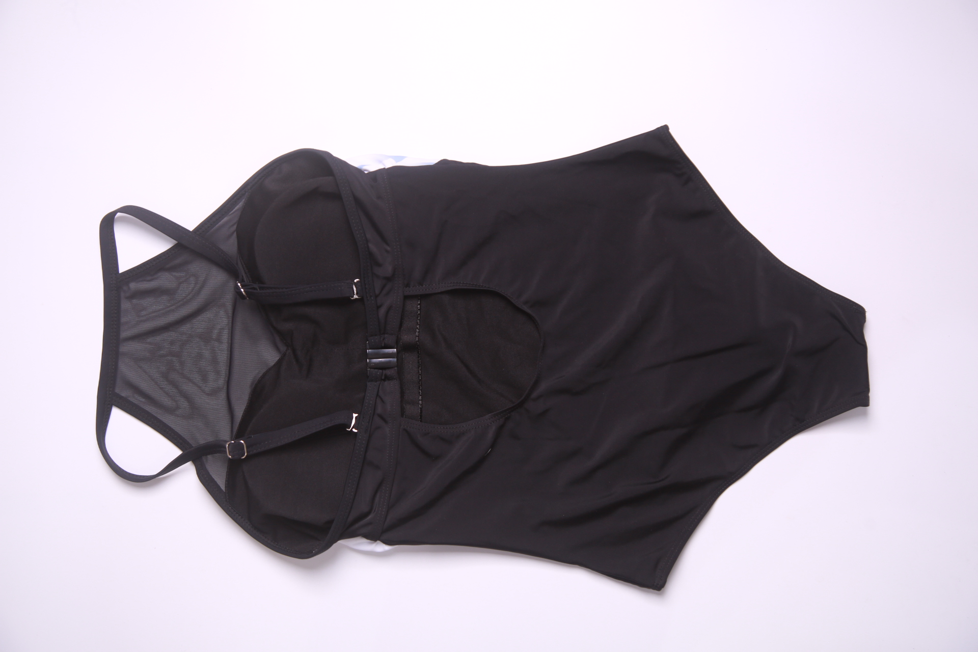 Summer fashion style Ladies sexy swimsuit one-piece halter swimwear