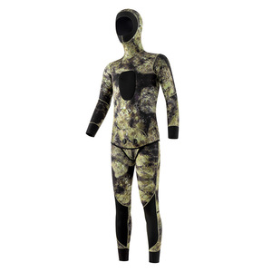 Venta al por mayor personalizado 3mm 5mm 7mm camuflaje <span class=keywords><strong>neopreno</strong></span> Sudadera con capucha pesca submarina mejor traje de <span class=keywords><strong>neopreno</strong></span> <span class=keywords><strong>para</strong></span> agua fría - Product Image 1