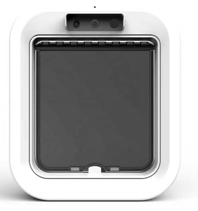 USMILEPET プラスチック製自動ペットドア スマートペットドア（カメラ付き）、自動ロックペットフラップ（猫・犬用）、ペットゲート（ドア用ペット出入り口） - Product Image 6