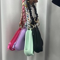 Pochette de rangement portable en silicone pour rouge à lèvres, étui triangulaire pour brillant à lèvres, breloque de sac à main, pochette cosmétique