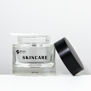 Tarros de cristal de mantequilla corporal crema esmerilada con logotipo personalizado 100g de fondo grueso cosmético de alta calidad con tapa negra - Product Image 3