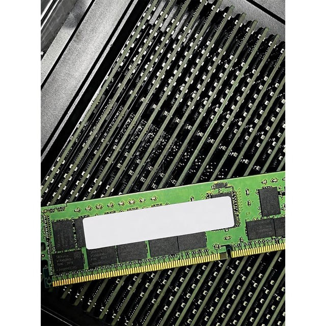 Original Package 64GB DDR5 6400 RDIMM ECC Registered Memory M321R8GA0EB2-CCP PC5 51200 CL52 1.1V Server RAM for Enterprise Data