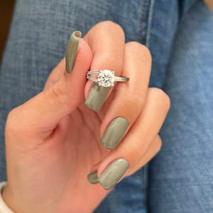 Anillo Solitario de Diamante 100% Natural con Certificación IGI en Oro de 14k, Joyería Fina de Lujo, Corte Clásico de 1 Quilate, Diseño de Tallo Dividido para Boda - Product Image 1