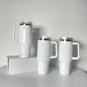 BPA-freier doppelwandiger 40-Unzen-Reisebecher aus Edelstahl mit Griff und Strohhalm für White Sublimation Transfer