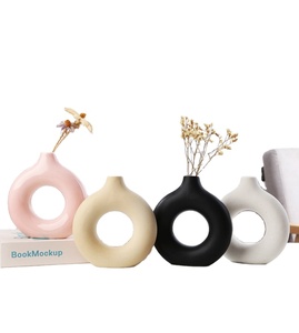 Vase en céramique d'ornements d'usine créative Décoration de <span class=keywords><strong>meubles</strong></span> de maison avec fleurs Vase en porcelaine à vendre - Product Image 3