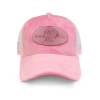 Casquette Trucker en Velours Personnalisée de Haute Qualité avec Maille, 5 Panneaux, Applique Brodé et Patch Personnalisé – Vente en Gros