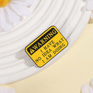 Waarschuwing: Ik heb geen idee wat ik doe. Broche, emaille pins, grappige citaten, metalen broches, tassen, reversbadge, sieraden, cadeau voor vrienden. - Product Image 2