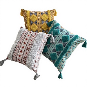 Housse de coussin brodée style bohème, nouvelle mode, imprimé géométrique coloré, pompons, en lin, pour décoration intérieure - Product Image 3