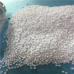 Gránulos de Polietileno Tereftalato Virgen WK-<span class=keywords><strong>801</strong></span> WK-821 WK-811 para Moldeo por Soplado de Botellas Cosméticas - Product Image 1