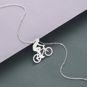 Bicicletta equitazione ciclismo uomo collana figura Bike Rider collana gioielli sportivi regalo collana a catena in acciaio inossidabile maschile - Product Image 6