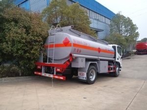 Camión Cisterna <span class=keywords><strong>de</strong></span> Combustible Nuevo <span class=keywords><strong>de</strong></span> 4x2, <span class=keywords><strong>de</strong></span> 5000 <span class=keywords><strong>Litros</strong></span> a 10000 <span class=keywords><strong>Litros</strong></span>, para el Mercado Africano - Product Image 3