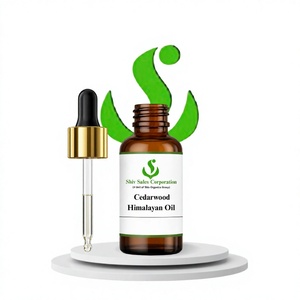 Fabricant et fournisseur en gros d'huile de cèdre de l'Himalaya de qualité supérieure, proposant des huiles essentielles de haute qualité pour les cosmétiques et les soins personnels - Product Image 1