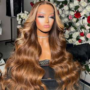 Encantadora Peluca Ondulada Rubio Cenizo Lace Front con Raíces Oscuras Ombré 13*4 Frontal con Reflejos Rubio Cenizo Cabello Humano HD Peluca Full Lace - Product Image 4