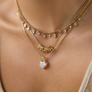Collana da Donna Zijin alla Moda in Acciaio Inossidabile con Placcatura in Oro PVD, Ciondolo a Forma di Bambù con Zirconi e Scritta MAMA, Regalo per la <span class=keywords><strong>Festa</strong></span> della Mamma - Product Image 4