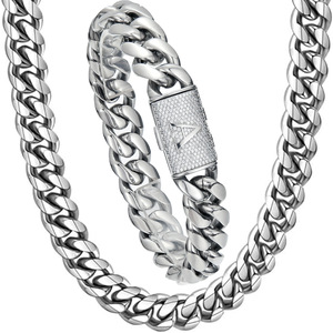 Pulsera de Eslabones Cubanos de Acero Inoxidable de 14 mm de Ancho para Hombre con Cierre de Letras con Circonitas Cúbicas |   Joyería Hip Hop con Iniciales de la A a la Z - Product Image 3