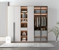 Garde-robe en alliage d'aluminium Imperméable, résistant à l'humidité et durable Vestiaire en aluminium Moderne Simple Personnalisation de la garde-robe