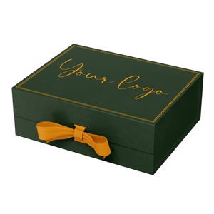 Cajas de Regalo Magnéticas de Cartón Biodegradables Personalizadas, Material Reciclable Rígido para Regalos de Calcetines, Joyería, Velas - Product Image 4