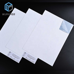 280gsm 300gsm 310gsm ブルーコアゲームカード ブルーコア標準カードストック ポーカー用紙 <span class=keywords><strong>GC2</strong></span>厚紙 740*950 660*1130mm - Product Image 1