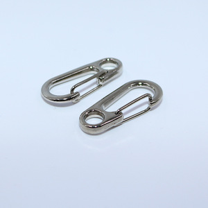 Mini 32Mm Kẽm Hợp Kim Nhỏ Kim Loại Mùa Xuân Cổng Snap Hook Clip Cho Tự Làm <span class=keywords><strong>Keychain</strong></span> Dây Paracord Dự Án Túi Phụ Kiện Phần Cứng - Product Image 3