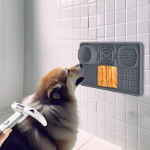 Vente chaude Portable Dog Bowl Tampon à lécher en silicone non toxique de haute qualité avec ventouse Mangeoire lente antidérapante durable pour animaux de compagnie - Product Image 5