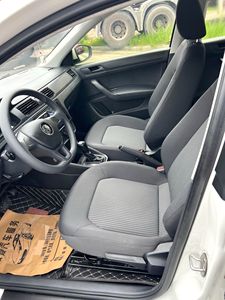 Sedán Usado Económico Volkswagen <span class=keywords><strong>Santana</strong></span> 2019 1.5L 6AT LHD 112HP Maletero de 466L ESC Estándar Bien Mantenido para Exportación - Product Image 3
