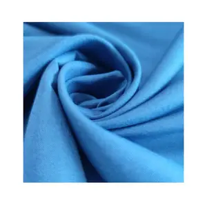 Katı fırçalanmış dokuma mikro Fiber % 100% Polyester mikrofiber düz boyalı yatak yastık için şeftali tüyü kumaş