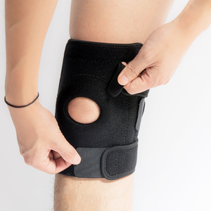 Hoge Kwaliteit Elastische Fitness Knie Mouw <span class=keywords><strong>Brace</strong></span> Flexibel En Beschermend Voor De Lente Seizoen - Product Image 2