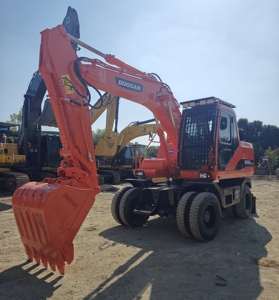 Excavatrice sur pneus Doosan 150 d'occasion de haute qualité DH150w-7 de 15 tonnes avec moteur central et composants de pompe disponibles à bas prix - Product Image 6