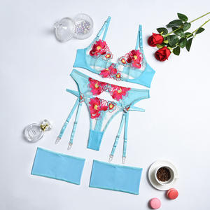 Set Lingerie Wanita 3 Potong Pakaian Dalam Bordir Bunga Pakaian Tidur Seksi Celana Dalam dan Bra Wanita Warna Neon Kostum Musim Panas - Product Image 3