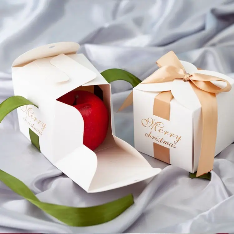 Bronzing Bump Tekstur Pita Dekorasi Personalisasi Bronzing Logo Eropa Retro Pernikahan Nikmat Permen Hadiah Kemasan Kotak Kertas