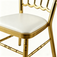 Chaise Napoléon en gros, finition dorée, pour mariage et banquet en extérieur