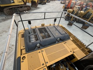 Machine hydraulique fiable d'excavatrice puissante de CAT 330D d'occasion pour l'exploitation et l'excavatrice hydraulique de grands chantiers de construction - Product Image 2